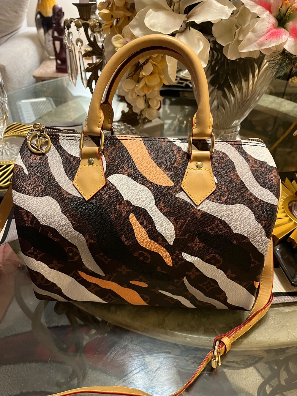 🔥 Unique & Awesome-Inspired Brown Patterned Shoulder Bag 🔥🔥NEW